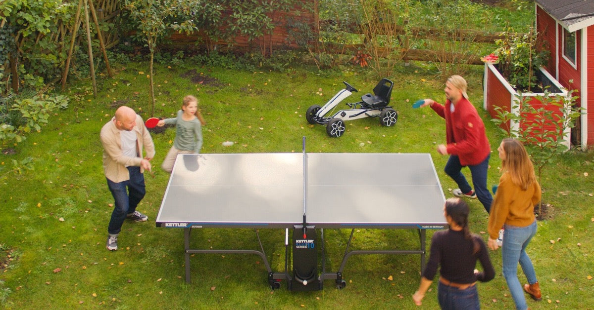 KETTLER （ドイツ）学習机 ナチュラル/レッド KETTLER – Table Tennis Tables, Kettcar, Trampolines & Handcarts