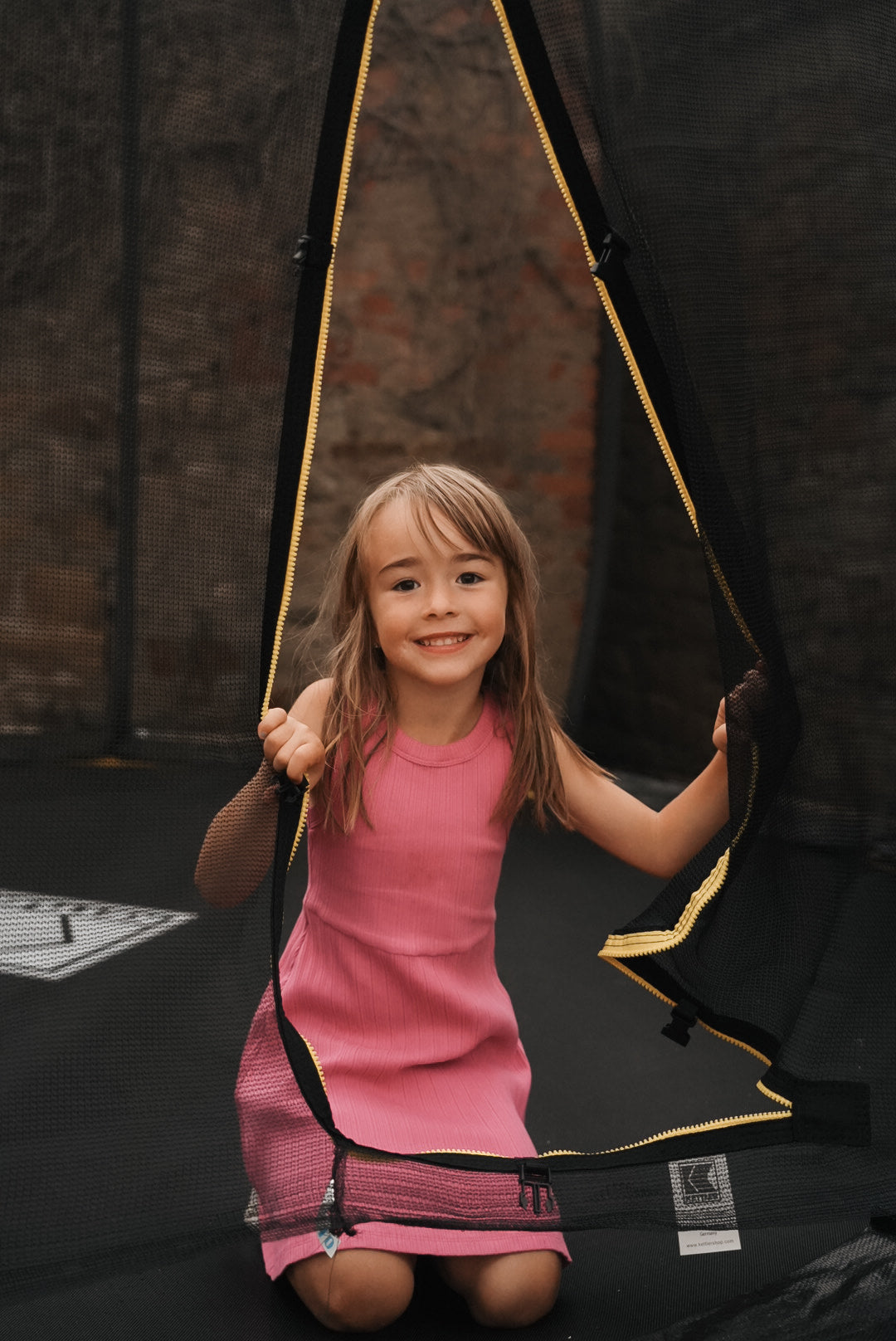 KETTLER Outdoor Trampolin JUMP 365 im Einsatz
