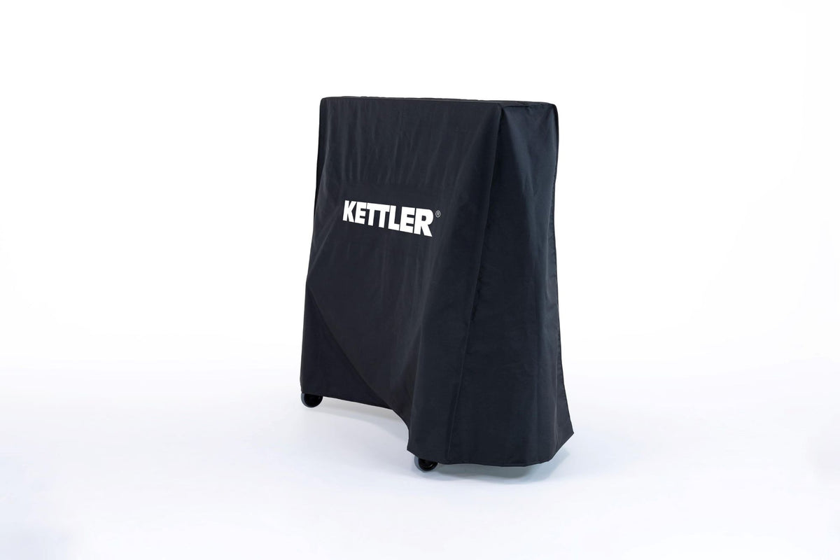 Vue de profil de la housse de protection noire KETTLER pour tables de ping-pong
