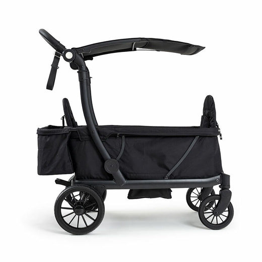 Schwarzer KETTLER Klappbollerwagen Compact in der Seitenansicht, ideal für den Transport von Kindern und Gepäck im Outdoor-Bereich.