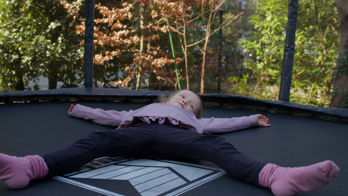 KETTLER Outdoor Trampolin JUMP 305 im Einsatz