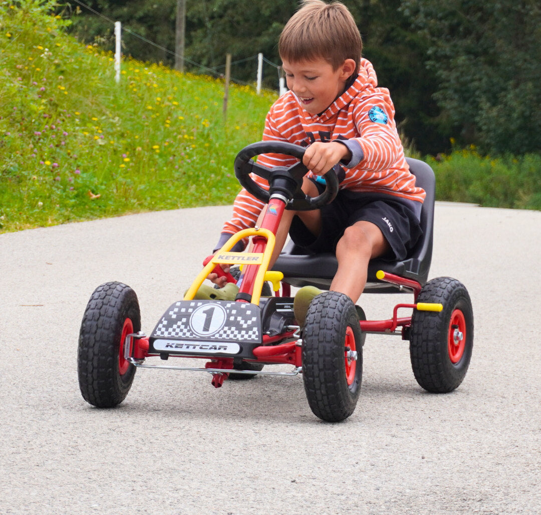 KETTLER – Table Tennis Tables, Kettcar, Trampolines & Handcarts