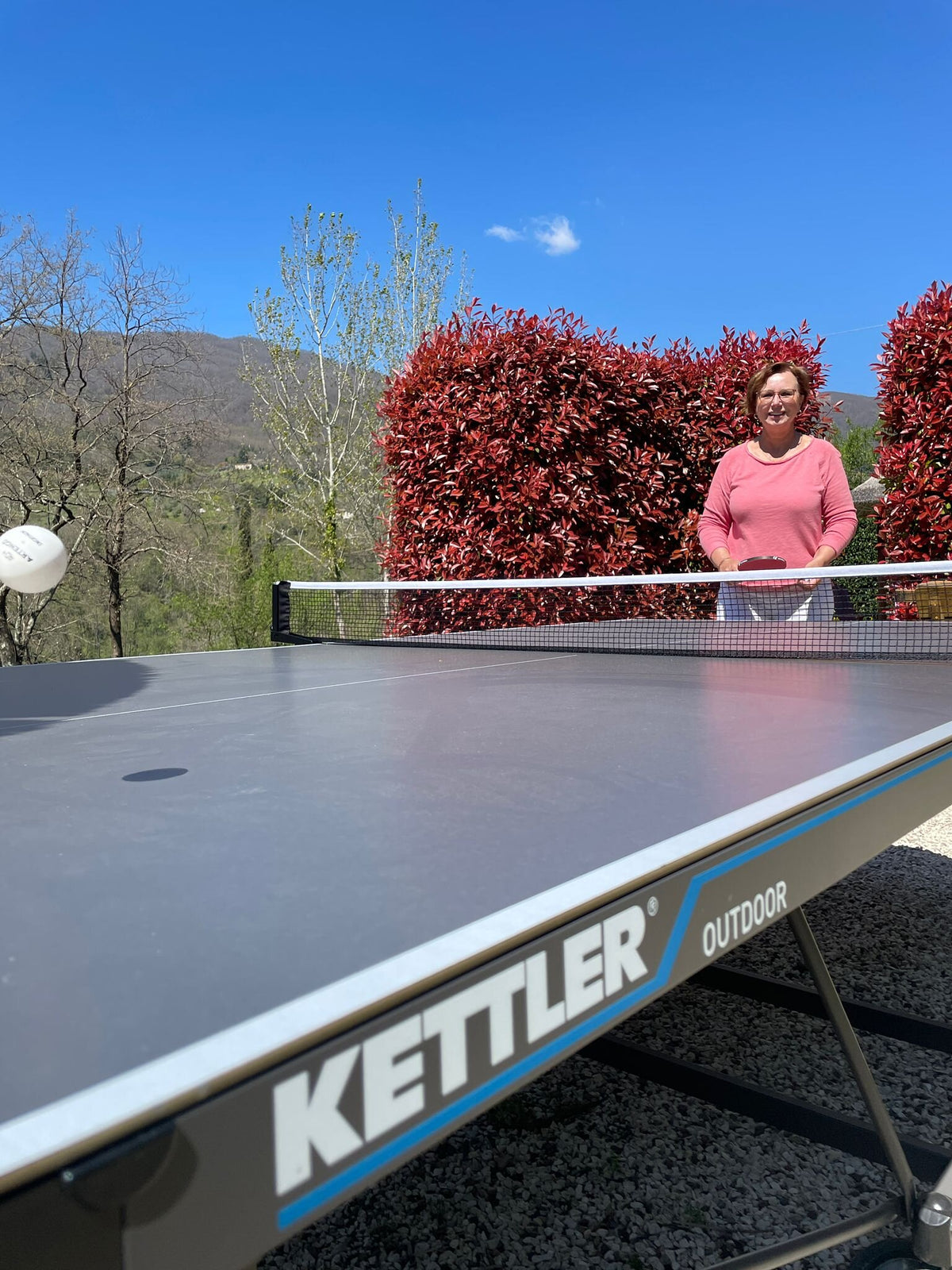 KETTLER Tischtennisplatte K5 Outdoor im Einsatz