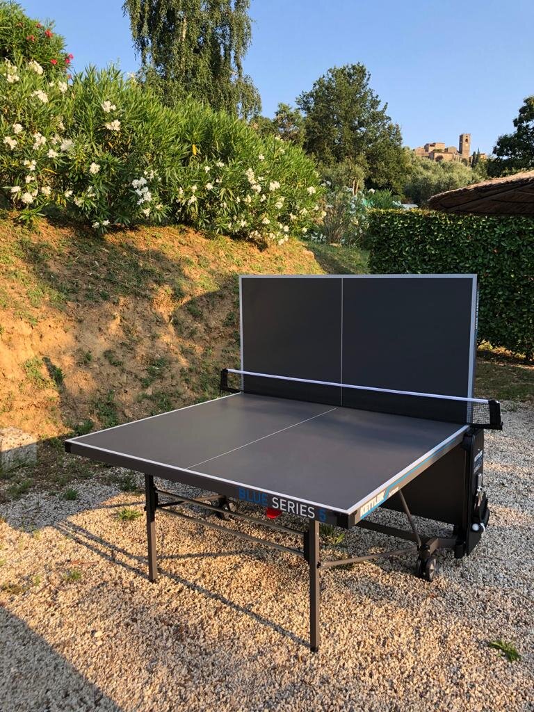 KETTLER Tischtennisplatte K5 Outdoor im Einsatz